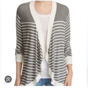NWT BOBEAU collection waterfall open
CARDIGAN SMALL
